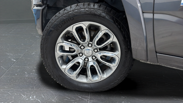 Used 2021 RAM 1500 Laramie AWD/4WD image 36