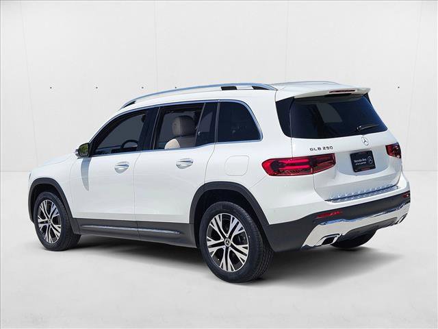 New 2025 Mercedes-Benz GLB 250 image 9