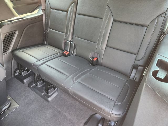 Used 2023 GMC Yukon Denali w/ LPO, Floor Liner Package AWD/4WD image 31