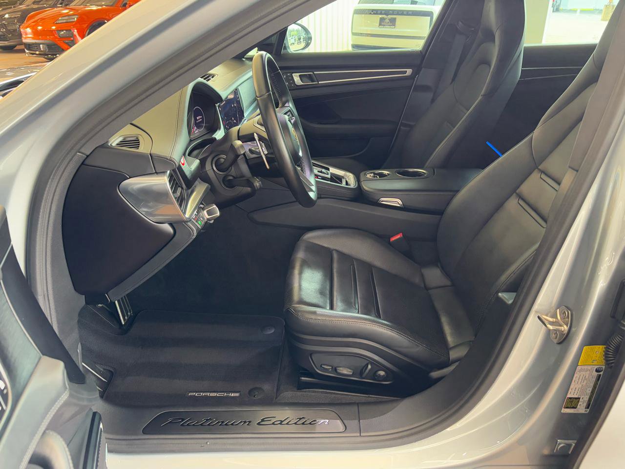 Used 2022 Porsche Panamera 4 Platinum Edition image 14