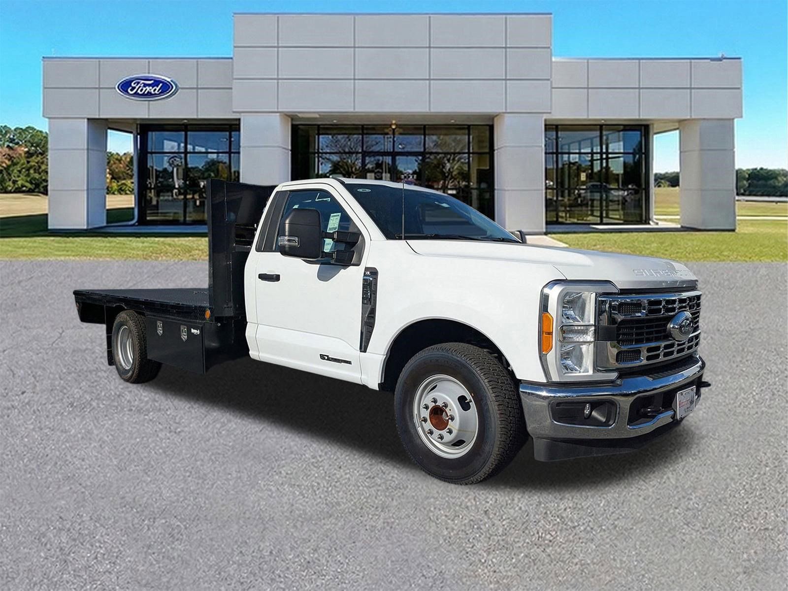 New 2023 Ford F350 XL w/ XL Chrome Package