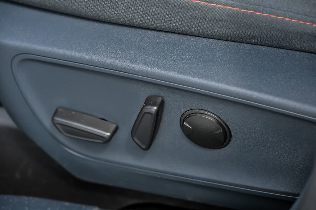 Certified 2023 Ford Maverick XLT w/ XLT Luxury Package FWD image 20