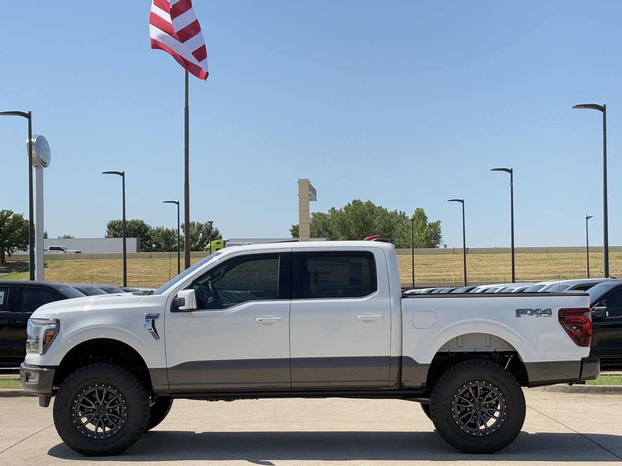New 2025 Ford F150 King Ranch w/ FX4 Off-Road Package image 36