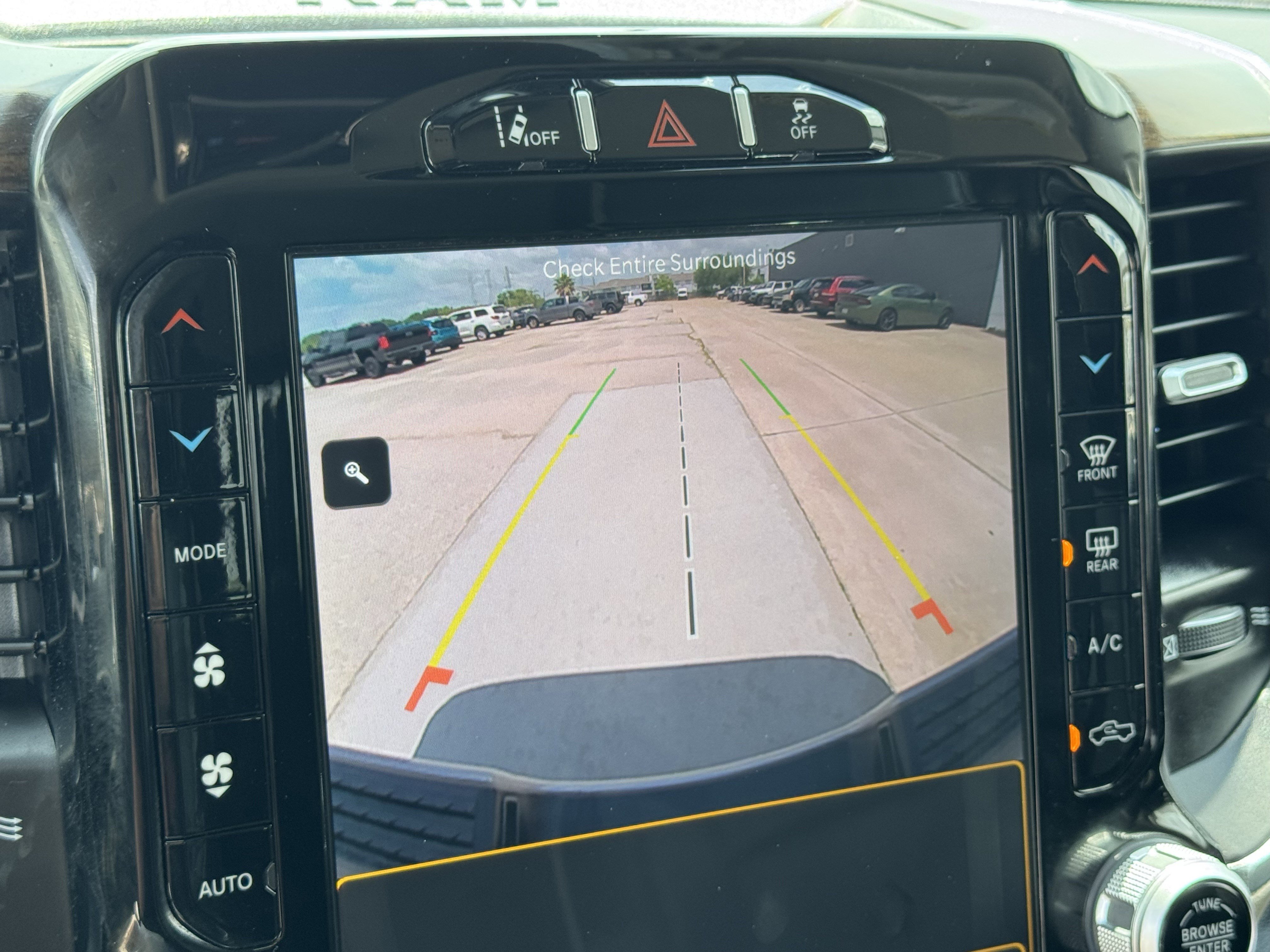 Used 2024 RAM 2500 Laramie w/ Safety Group image 19