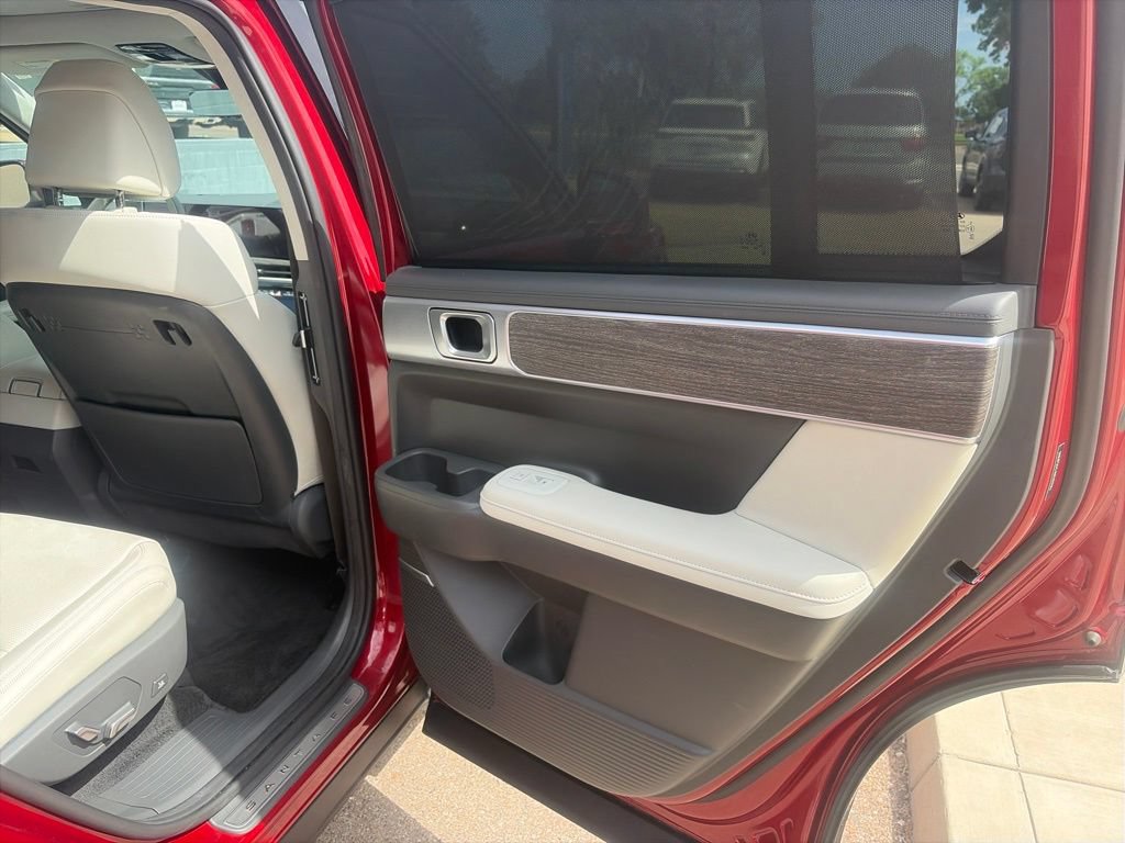 Used 2024 Hyundai Santa Fe Calligraphy AWD/4WD image 17