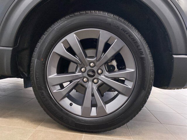 Used 2023 Ford Explorer XLT w/ Equipment Group 202A AWD/4WD image 25