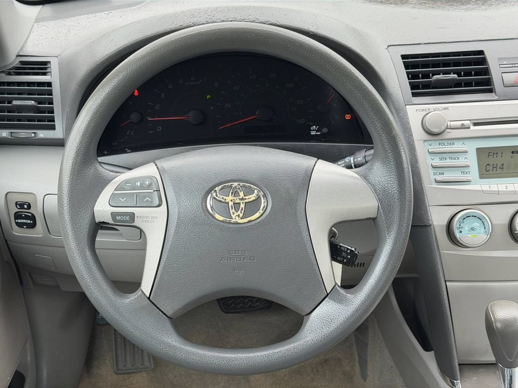 Used 2009 Toyota Camry FWD image 16