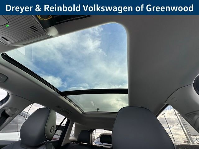 New 2026 Volkswagen Tiguan SE image 21