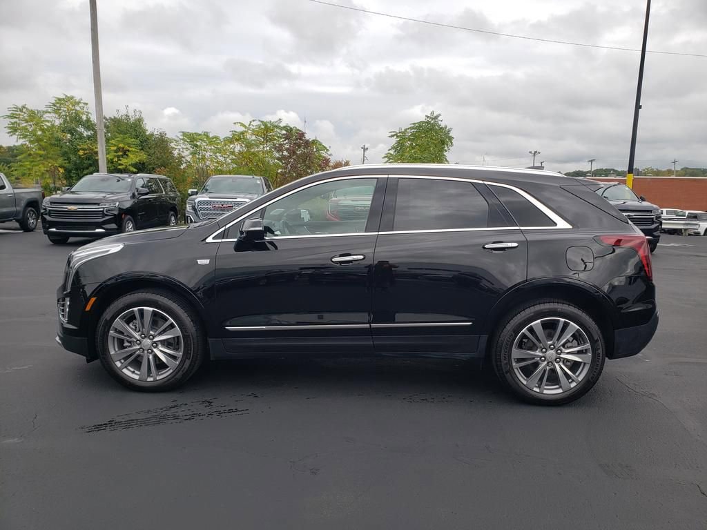 Used 2025 Cadillac XT5 Premium Luxury image 4