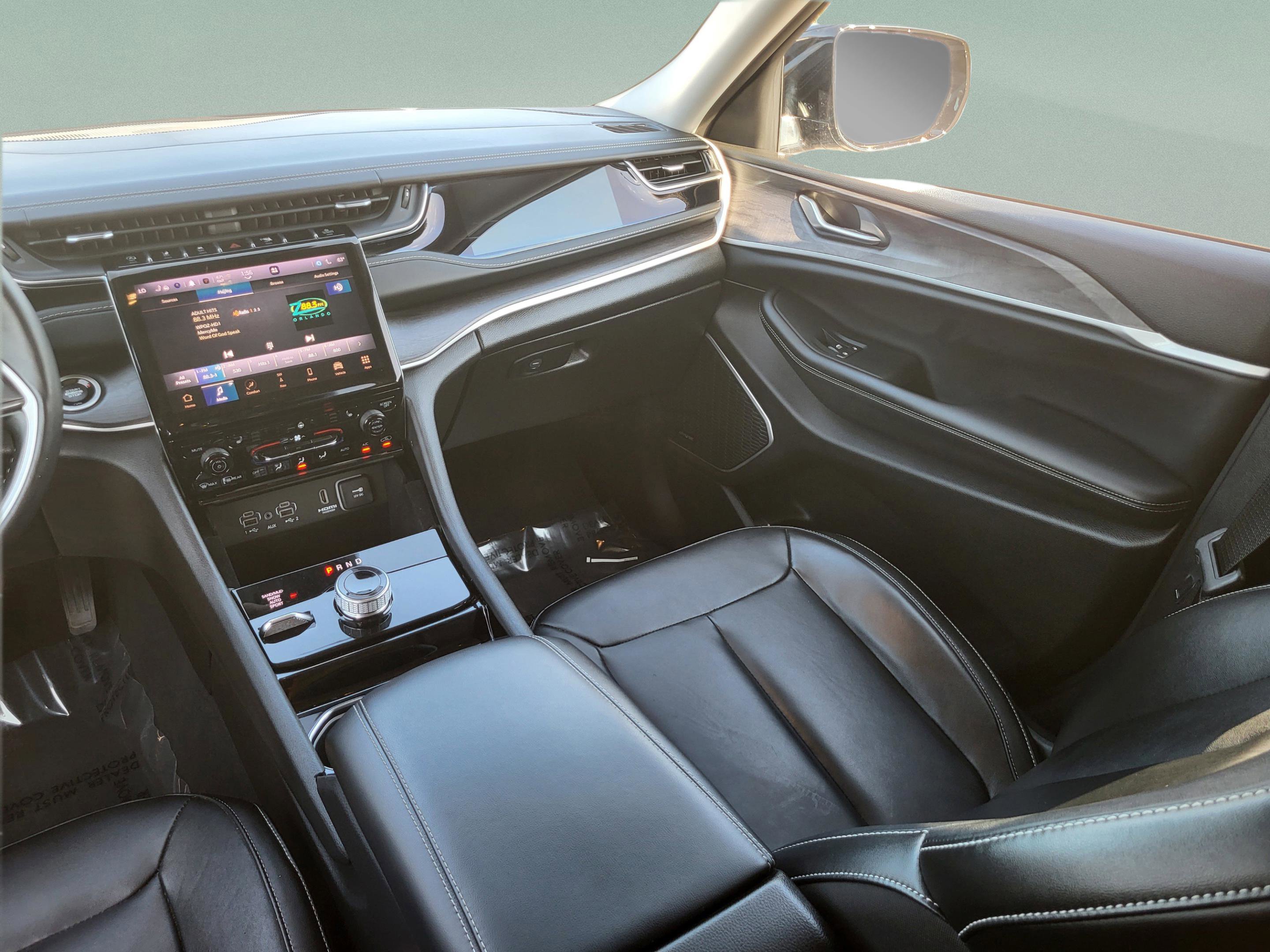 Used 2022 Jeep Grand Cherokee L Limited image 43