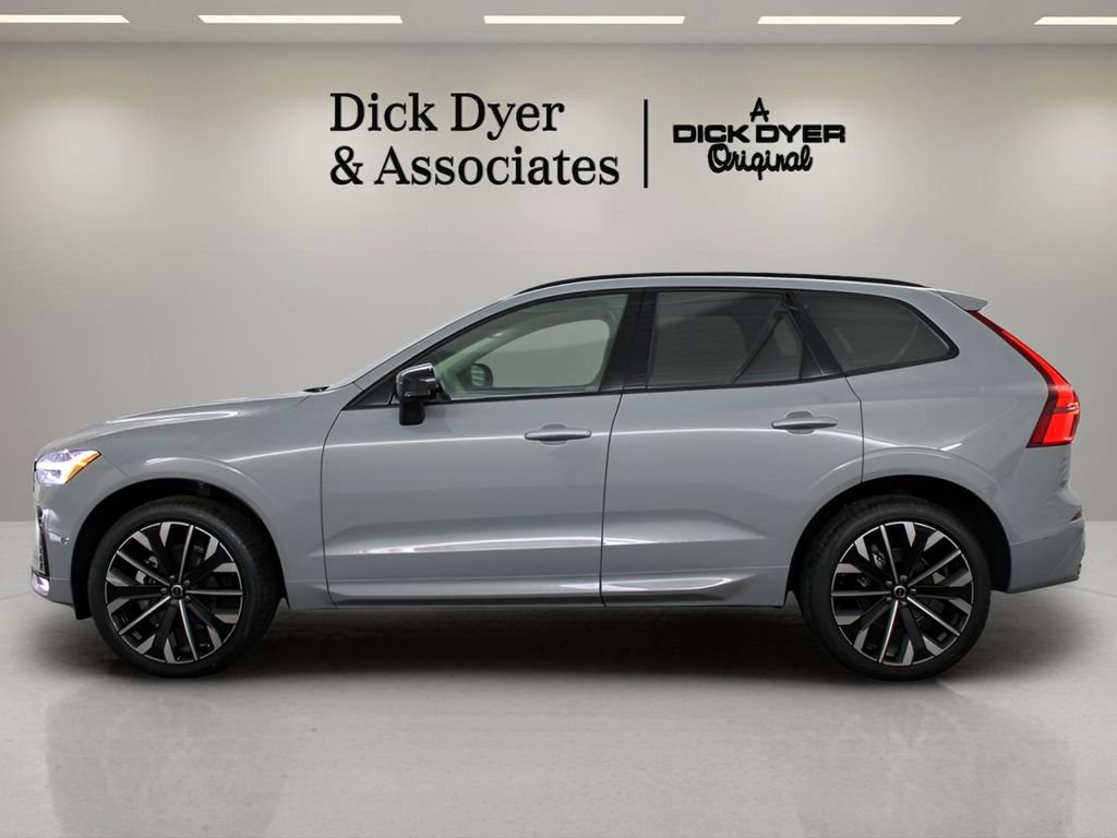 New 2026 Volvo XC60 B5 Ultra w/ Protection Package Premier AWD/4WD image 5