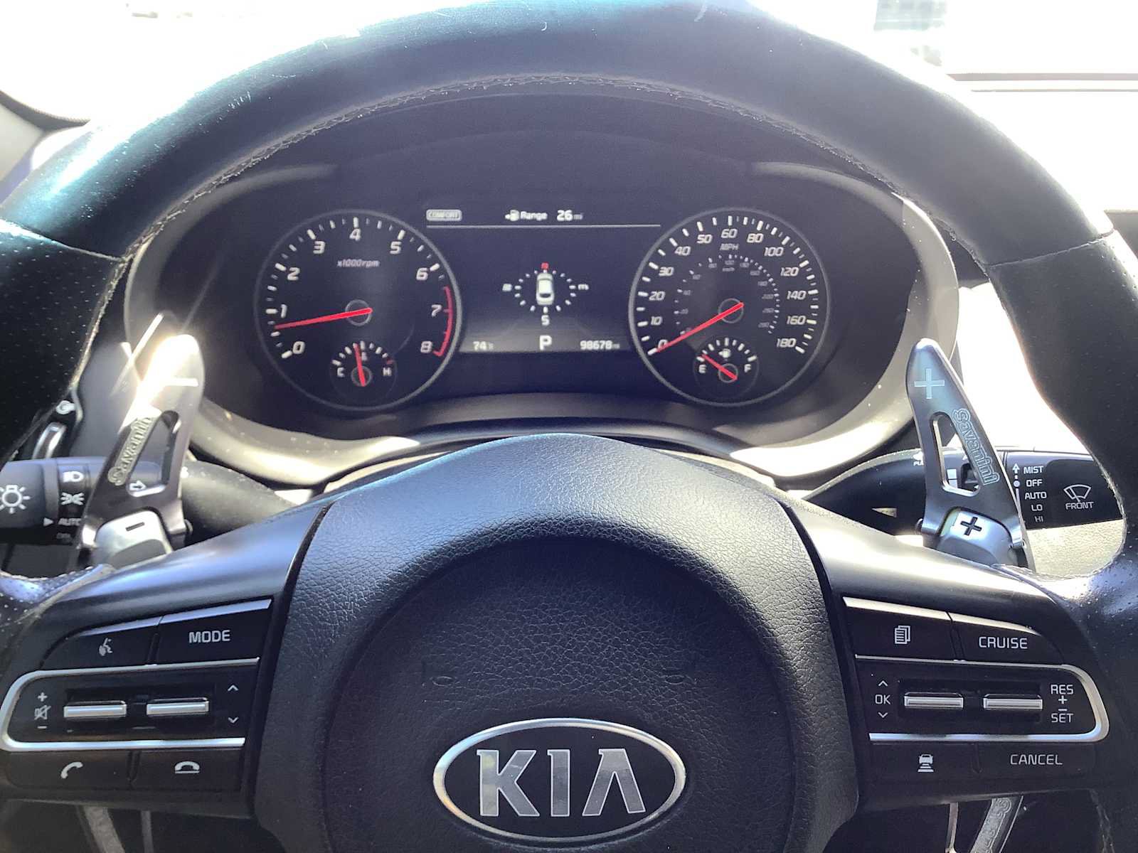 Used 2018 Kia Stinger GT2 AWD/4WD image 16