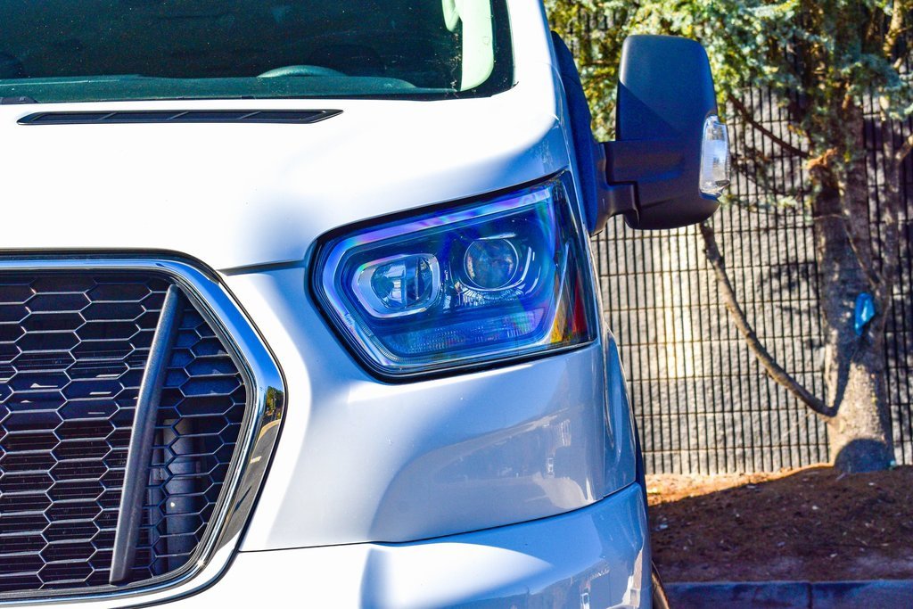 Used 2023 Ford Transit 350 XLT image 3