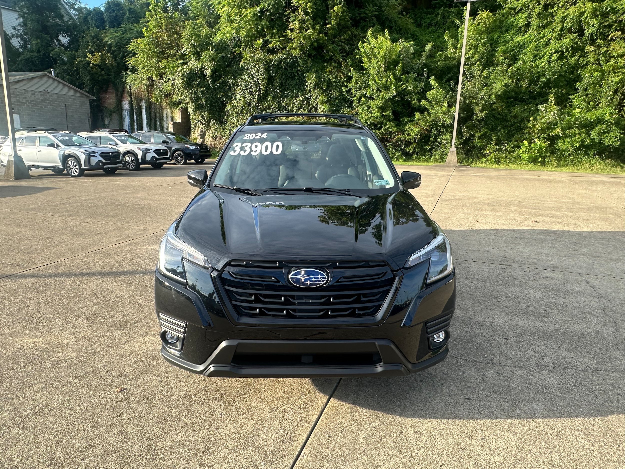 Used 2024 Subaru Forester Limited AWD/4WD image 9