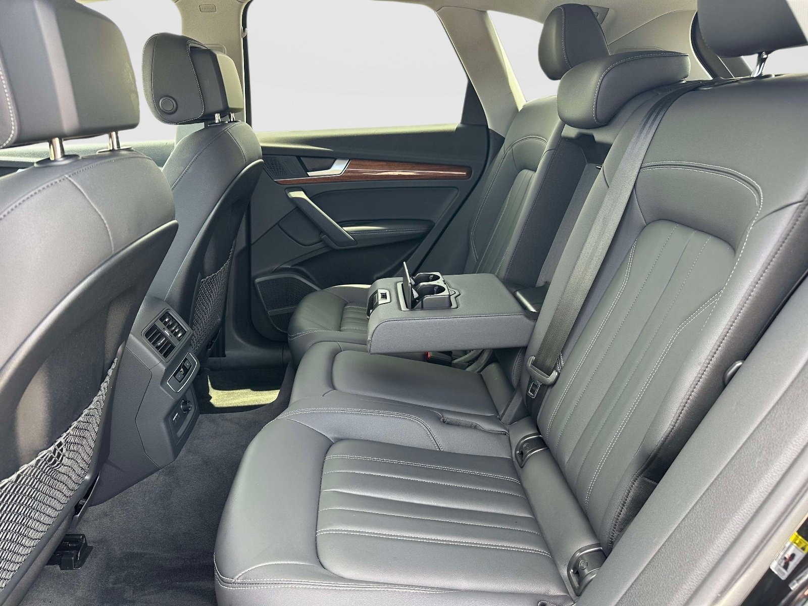 Used 2023 Audi Q5 2.0T Premium Plus w/ Premium Plus Package AWD/4WD image 13