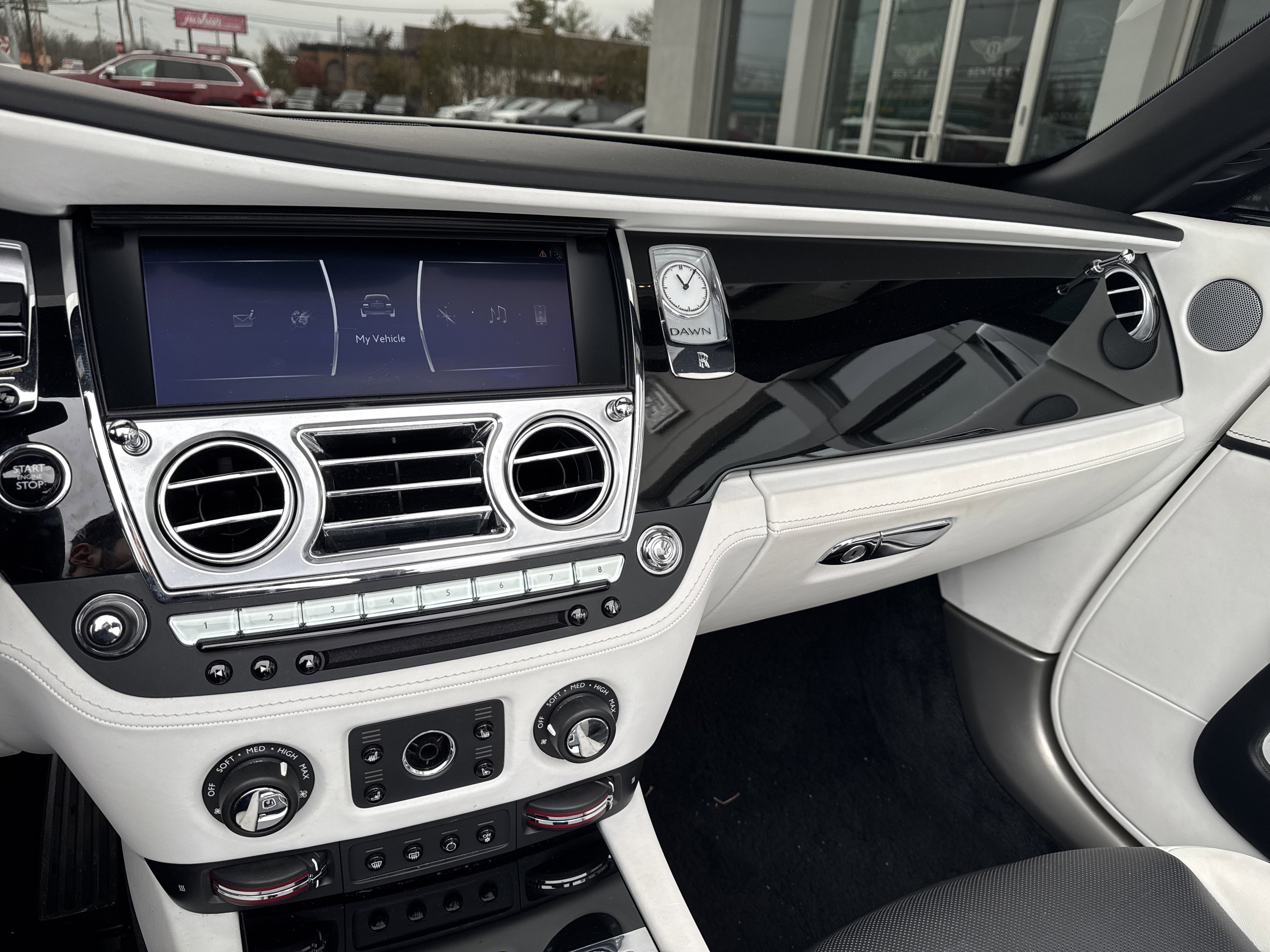 Certified 2021 Rolls-Royce Dawn image 21