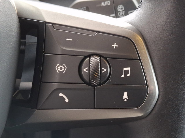 Certified 2025 BMW iX xDrive50 w/ Premium Package image 24