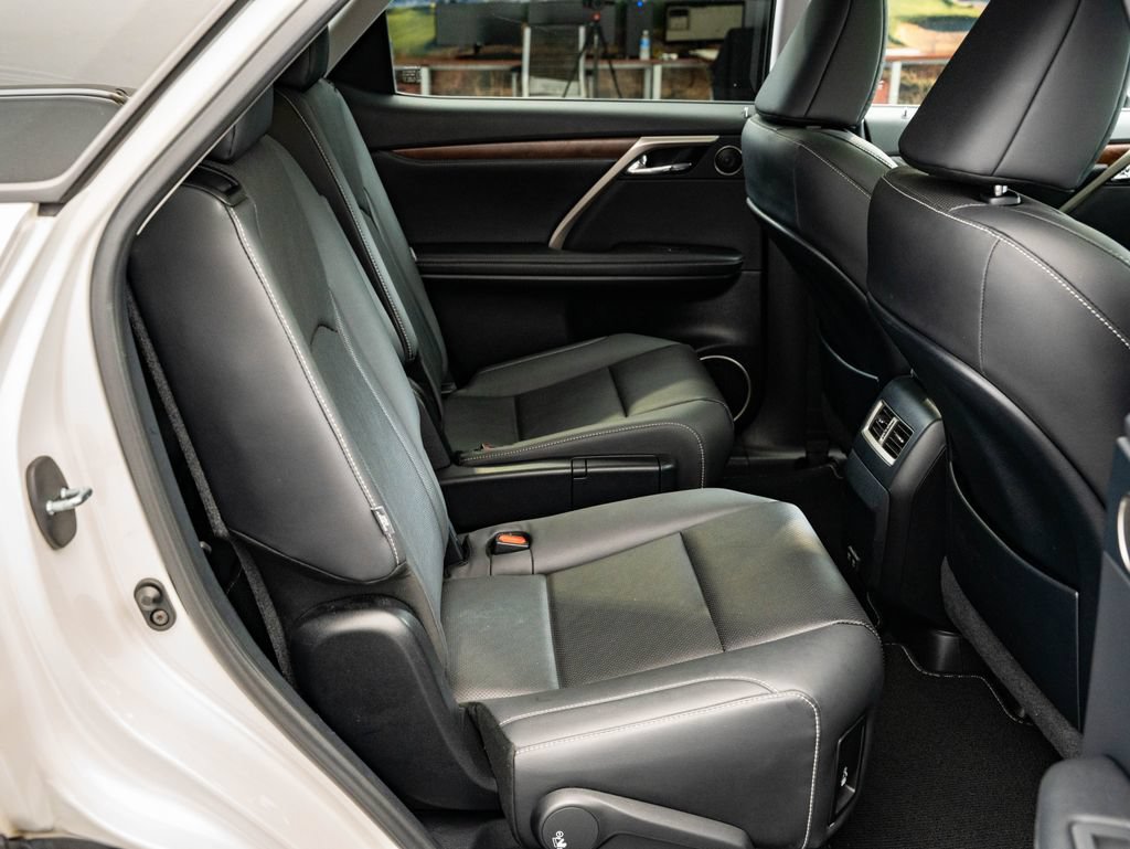 Used 2022 Lexus RX 350L Premium w/ Premium Package AWD/4WD image 50