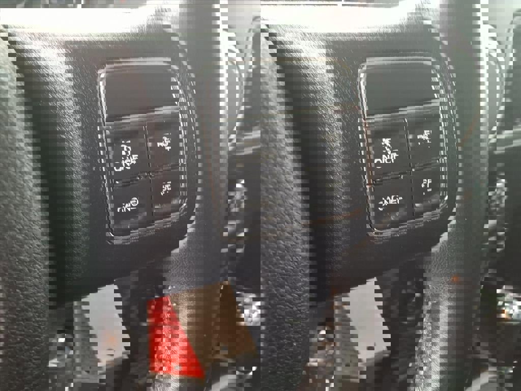 Used 2017 Jeep Wrangler Unlimited Sahara image 11