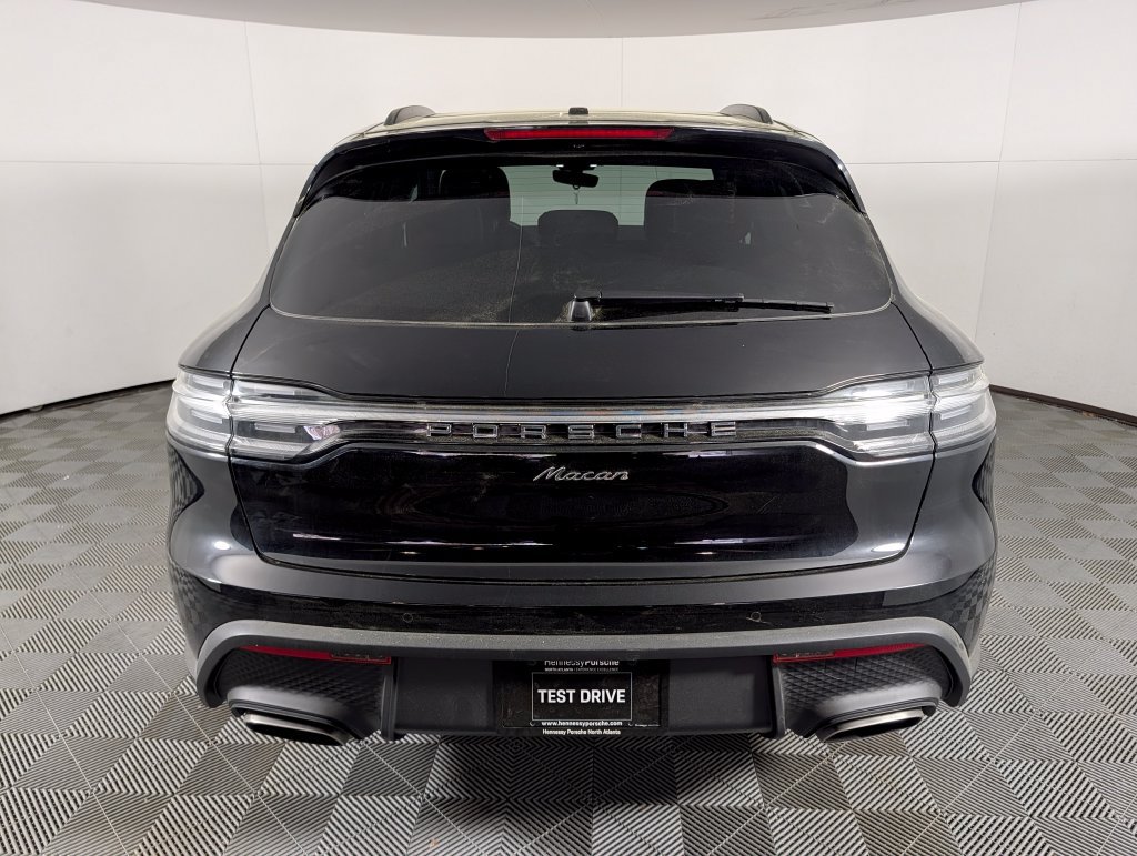 New 2026 Porsche Macan AWD/4WD image 6