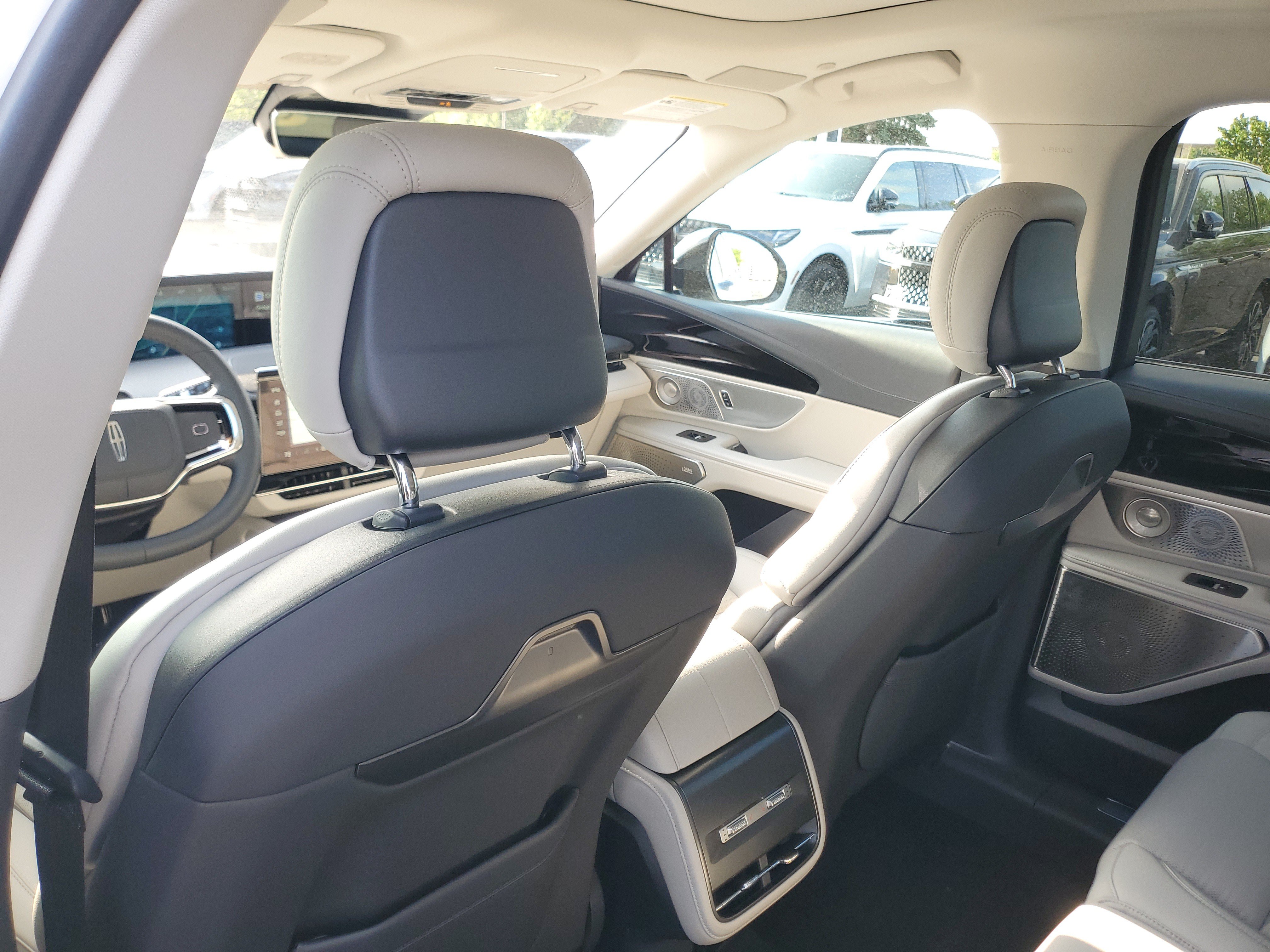 New 2026 Lincoln Nautilus Reserve AWD/4WD image 29