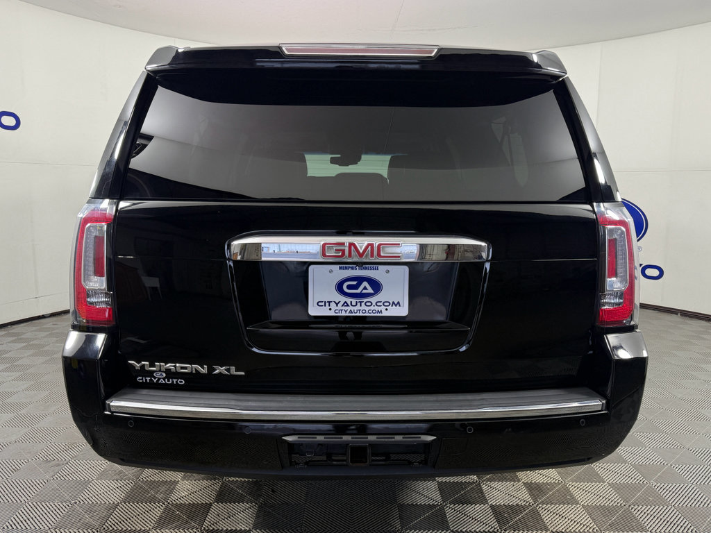 Used 2018 GMC Yukon XL Denali w/ Denali Ultimate Package image 4