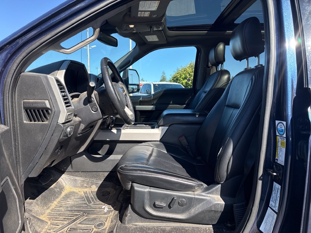 Used 2020 Ford F350 Lariat w/ Tremor Off-Road Package AWD/4WD image 4