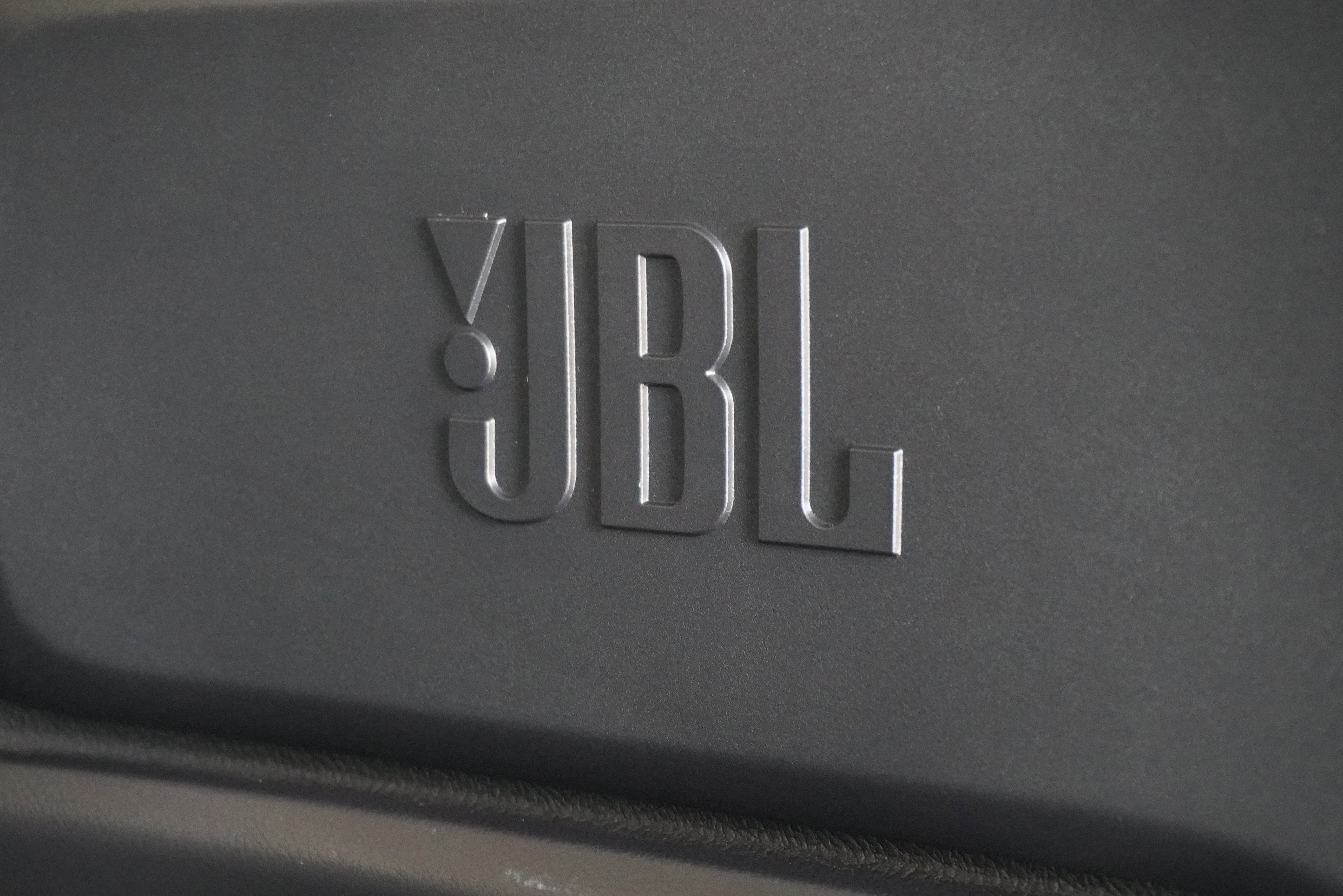 Used 2019 Toyota 4Runner Limited AWD/4WD image 17