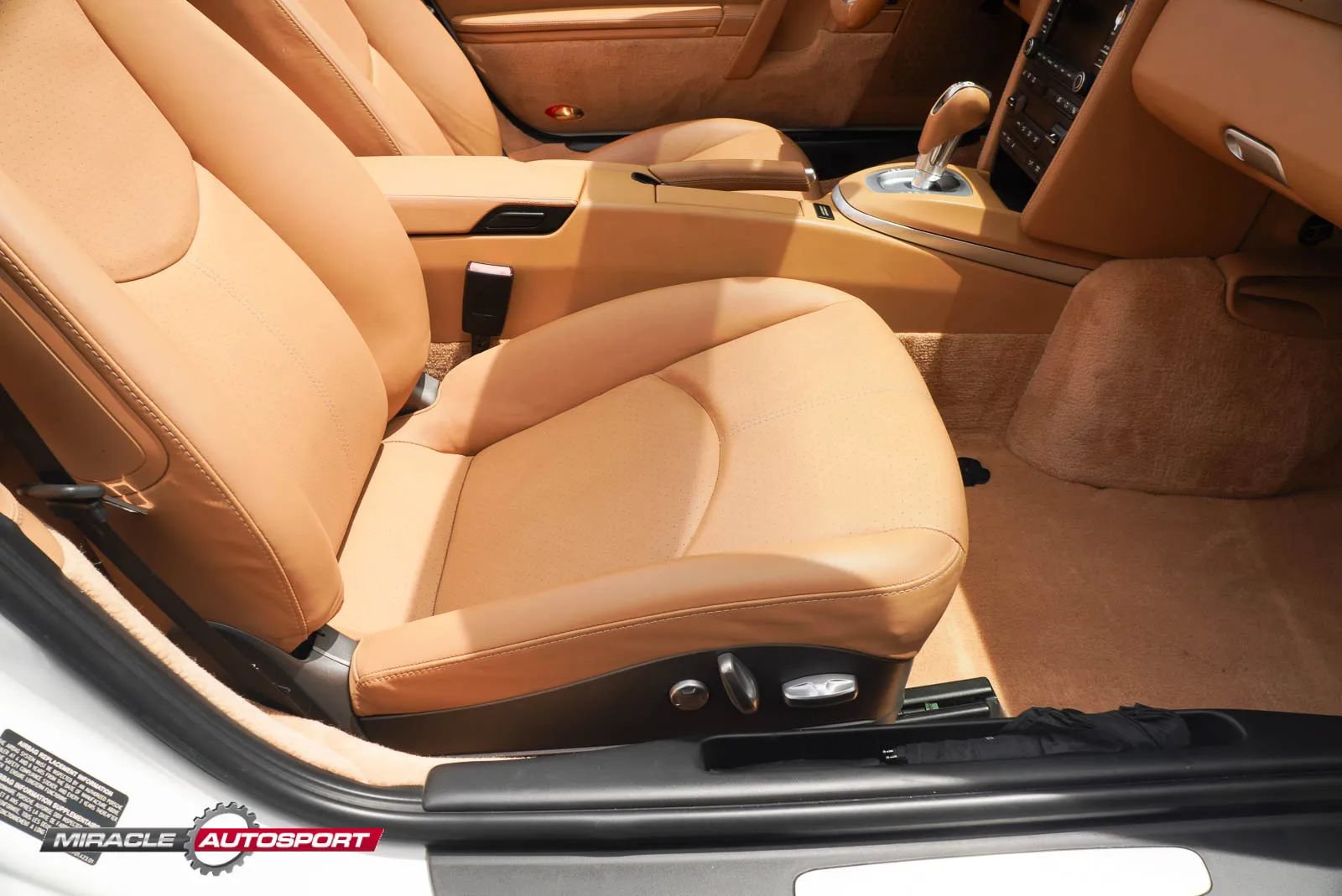 Used 2010 Porsche 911 Turbo AWD/4WD image 27
