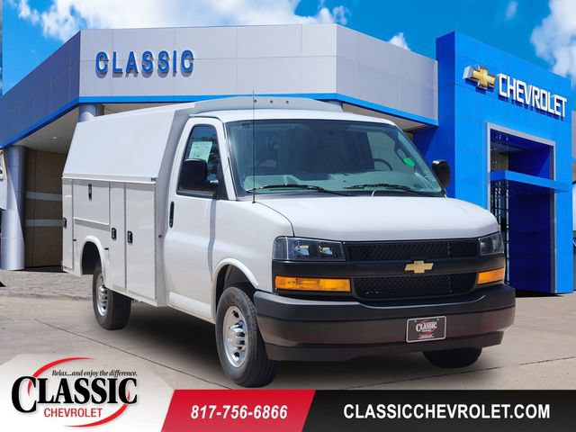 New 2026 Chevrolet Express 3500