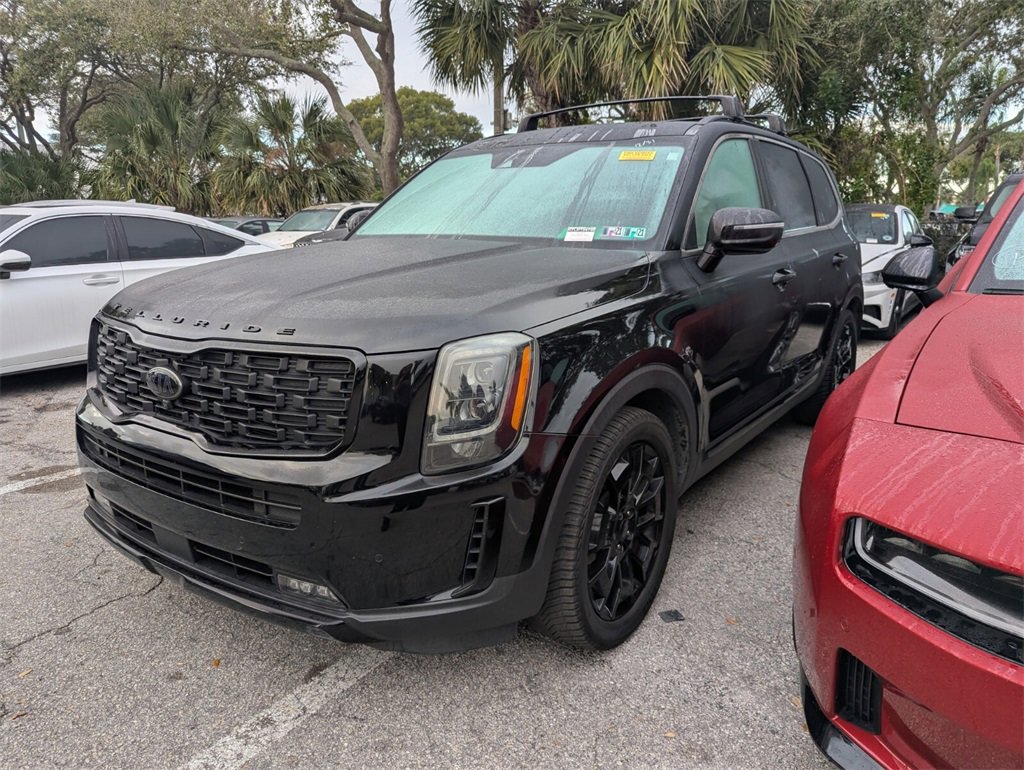 Used 2021 Kia Telluride SX w/ Nightfall Edition Package image 3