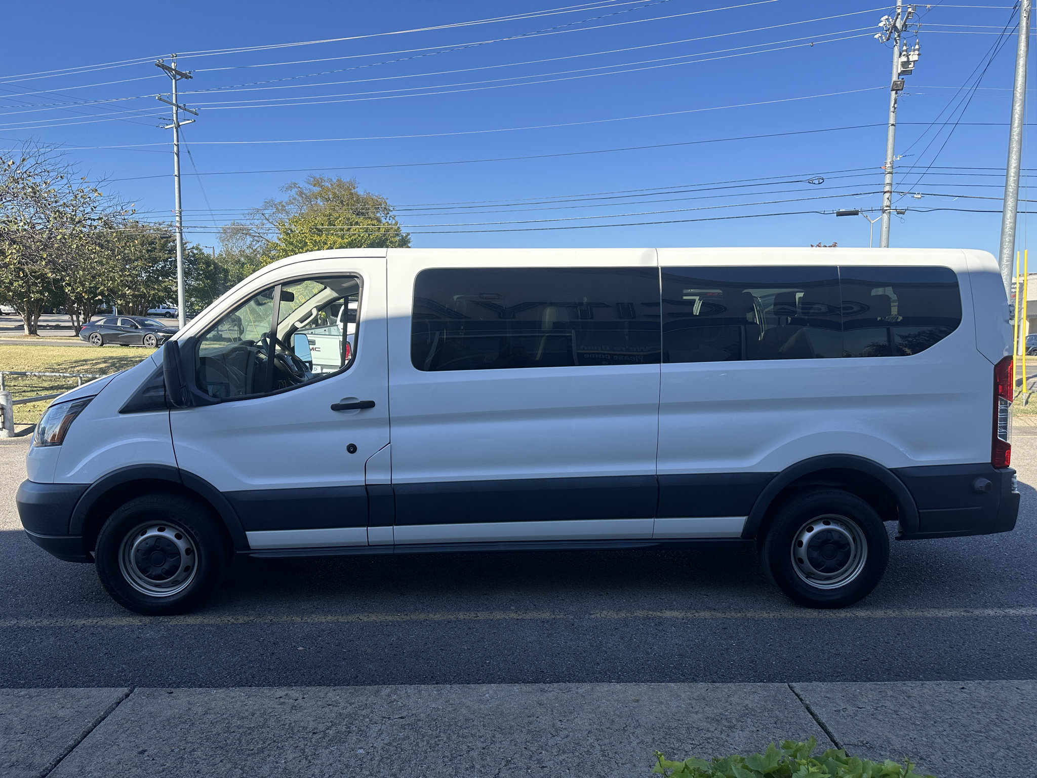 Used 2018 Ford Transit 350 XL RWD image 7