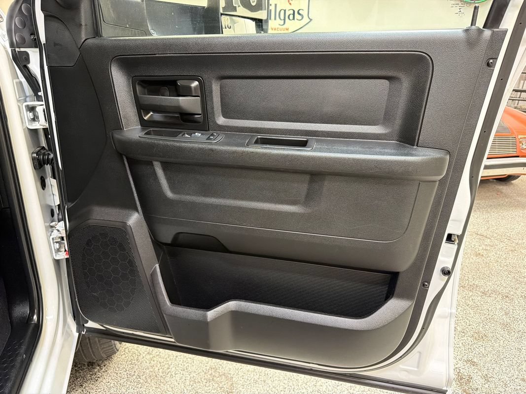 Used 2021 RAM 3500 Tradesman AWD/4WD image 43