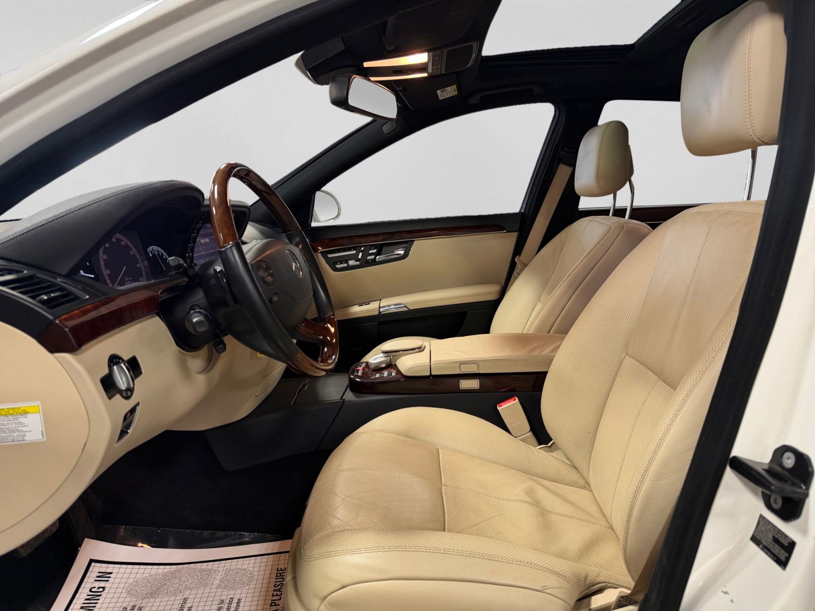 Used 2009 Mercedes-Benz S 550 image 15