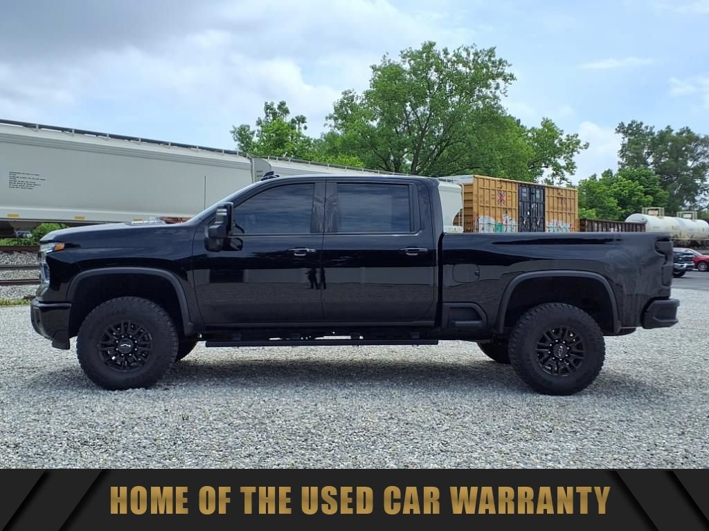 Used 2025 Chevrolet Silverado 2500 ZR2 AWD/4WD image 12