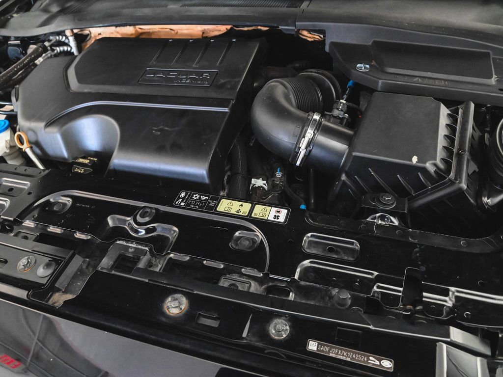 Used 2019 Jaguar E-PACE S image 34