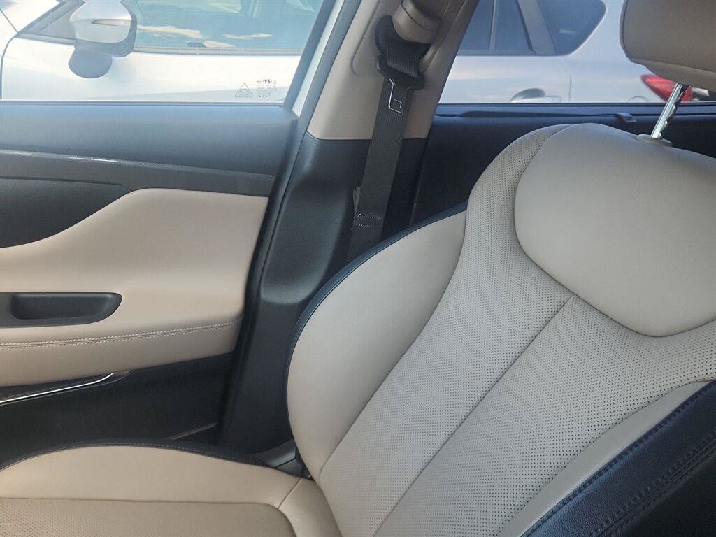 Used 2023 Hyundai Santa Fe SEL w/ Premium Package AWD/4WD image 19