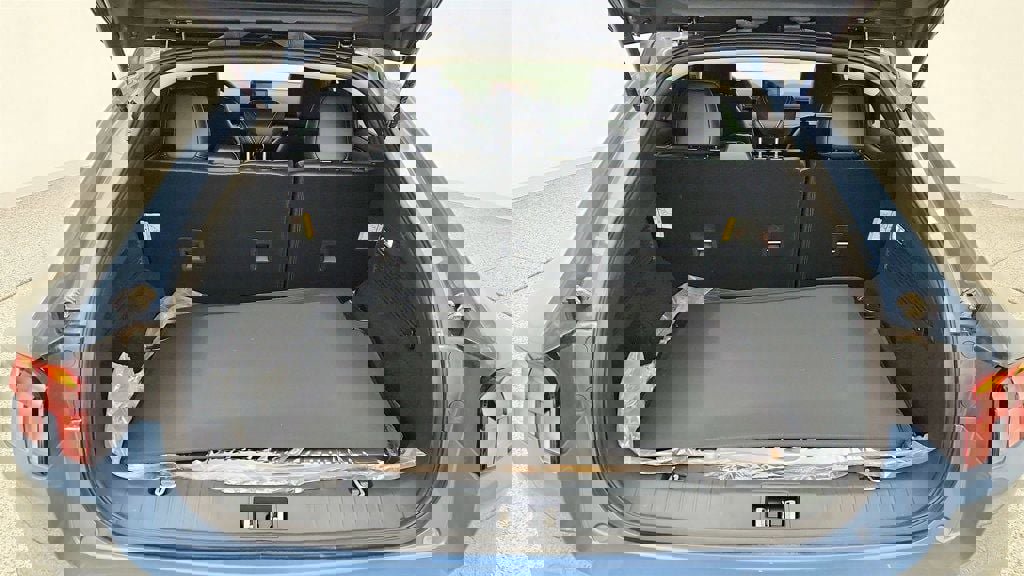 Used 2024 Ford Mustang Mach-E Select image 21