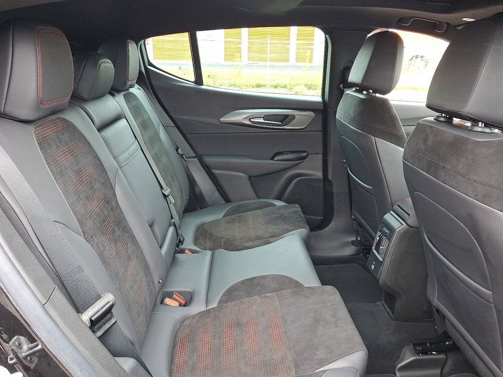 Used 2024 Alfa Romeo Tonale Veloce image 15