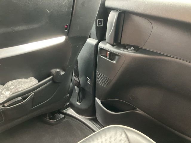 Used 2020 Chrysler Pacifica Limited w/ Advanced Safetytec Group image 32
