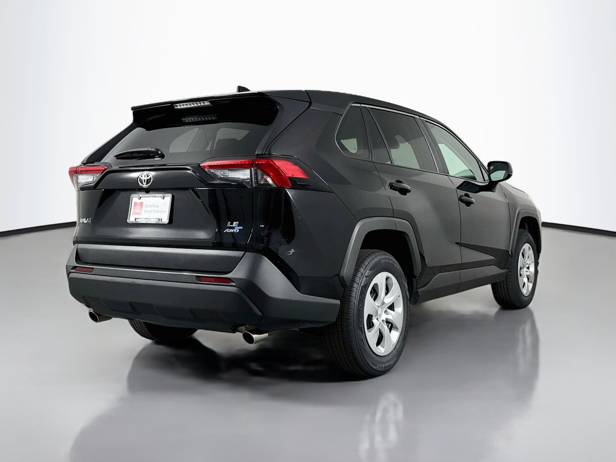 Certified 2025 Toyota RAV4 LE AWD/4WD image 7