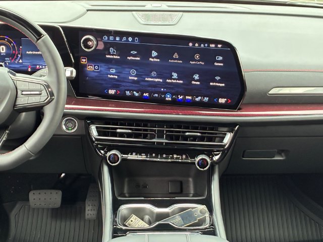 New 2027 Chevrolet Traverse RS w/ LPO, Floor Liner Package AWD/4WD image 20