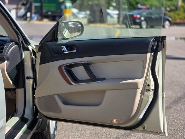 Used 2006 Subaru Outback 2.5i image 23