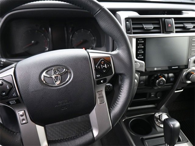 Used 2020 Toyota 4Runner SR5 image 18