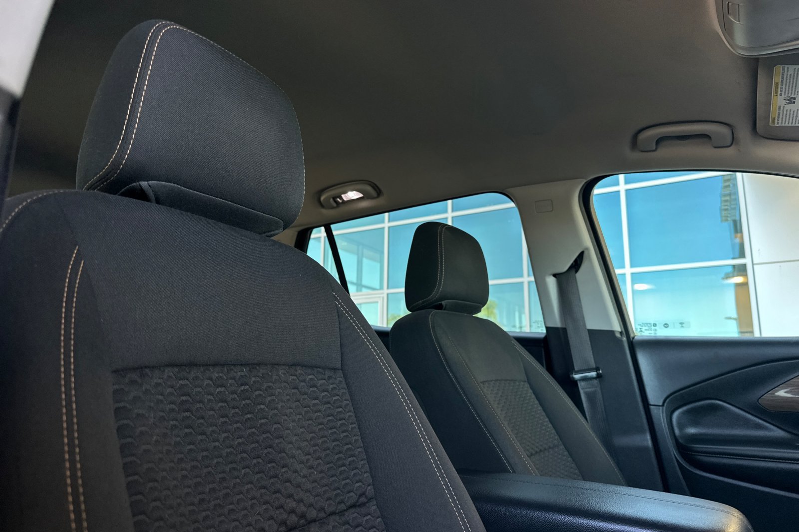 Used 2019 GMC Terrain SLE w/ Driver Convenience Package FWD image 21