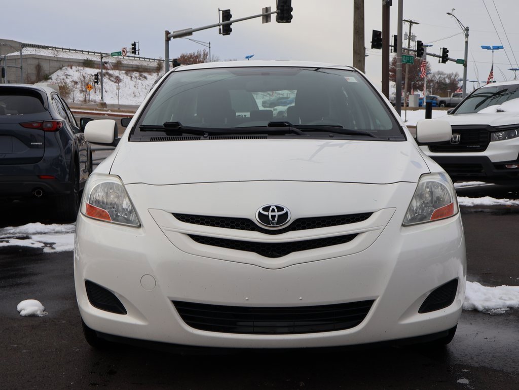Used 2008 Toyota Yaris Sedan image 2