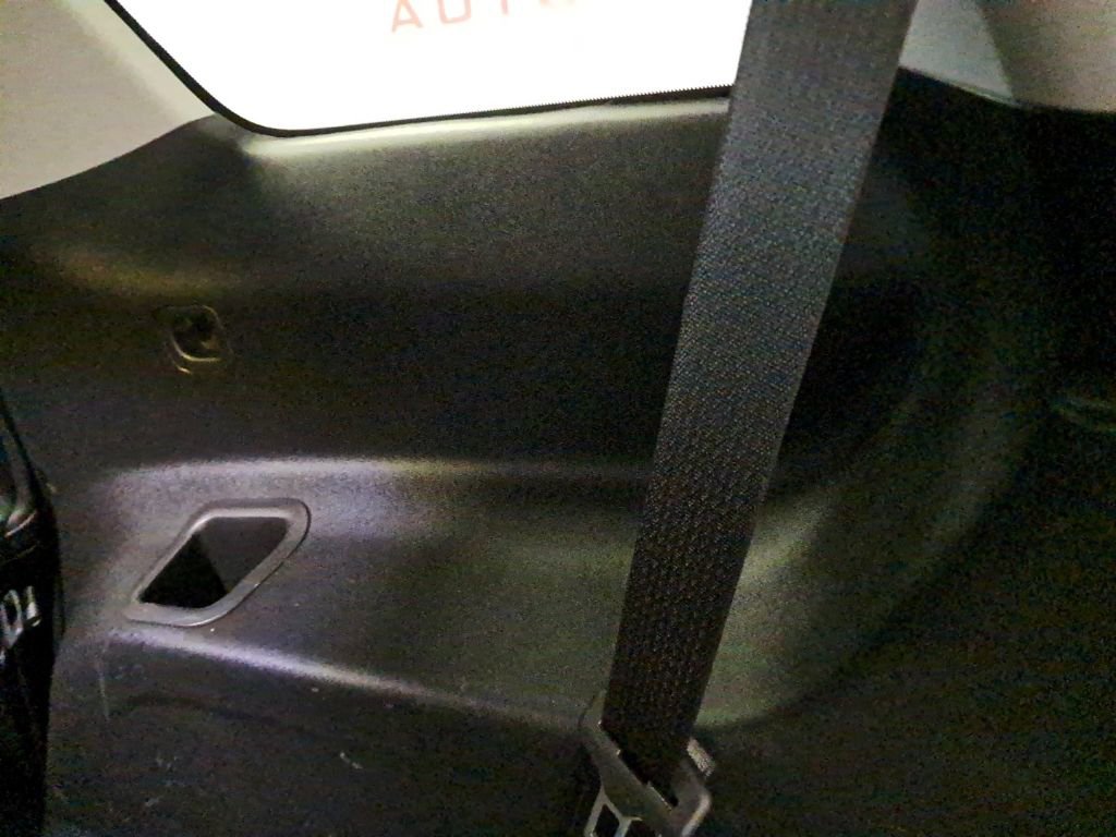 Used 2022 GMC Acadia AT4 w/ Technology Package image 25