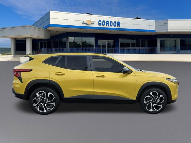 Used 2024 Chevrolet Trax RS w/ Sunroof Package image 4