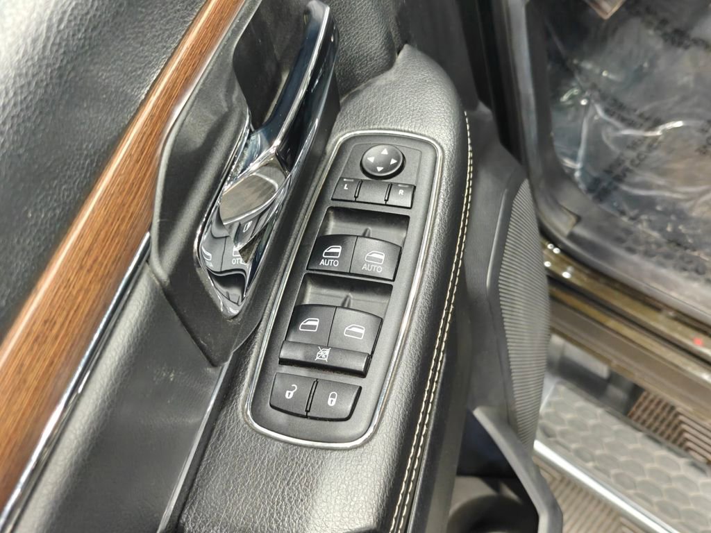 Used 2014 RAM 2500 Laramie w/ Convenience Group image 62