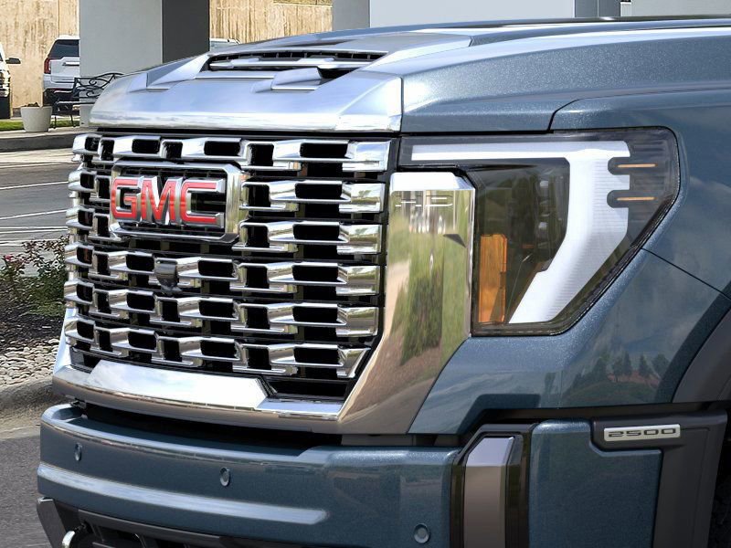 New 2025 GMC Sierra 2500 Denali w/ Denali Reserve Package image 13